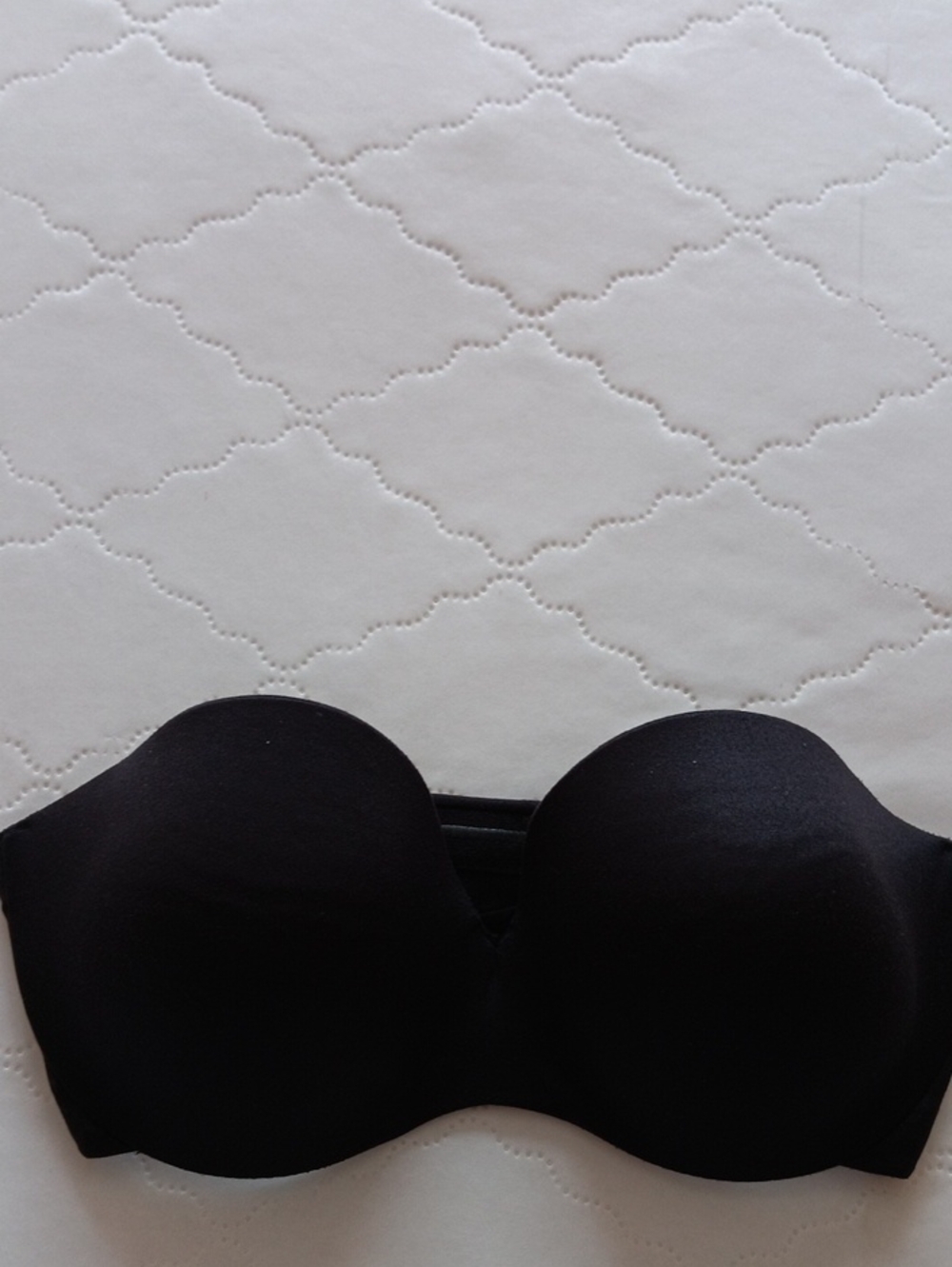Maidenform Black Strapless Molded-Cup Bra